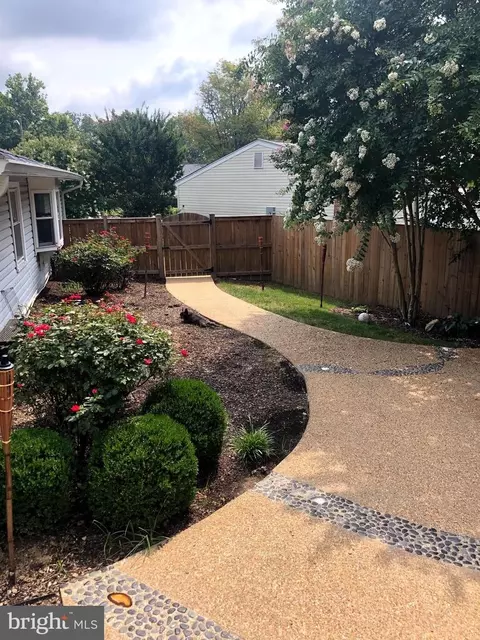 6906 Sprouse Ct, Springfield, VA 22153 photo 31