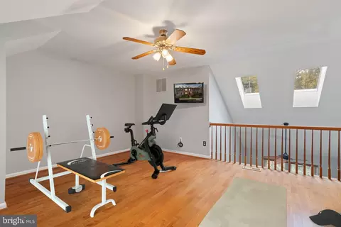 Other - 8852 Eagle Rock Ln, Springfield, VA 22153 photo 7 of 15
