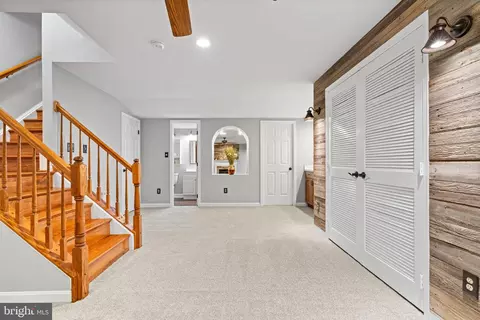 Other - 8852 Eagle Rock Ln, Springfield, VA 22153 photo 11 of 15