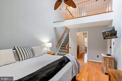 Bedroom - 8852 Eagle Rock Ln, Springfield, VA 22153 photo 6 of 6