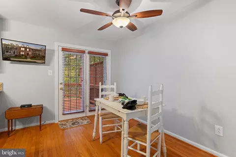Dining - 8852 Eagle Rock Ln, Springfield, VA 22153 photo 4 of 4