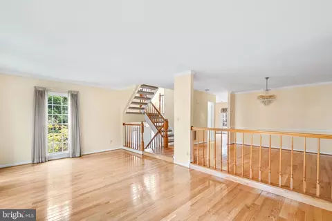 Living - 8019 Tanworth Ct, Springfield, VA 22152 photo 3 of 6