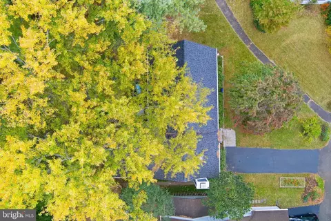 Other - 11309 Gatesborough Ln, Reston, VA 20191 photo 9 of 24