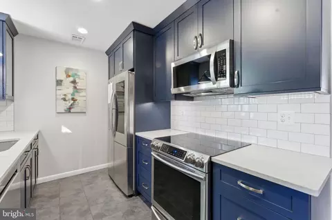 Kitchen - 11309 Gatesborough Ln, Reston, VA 20191 photo 3 of 5