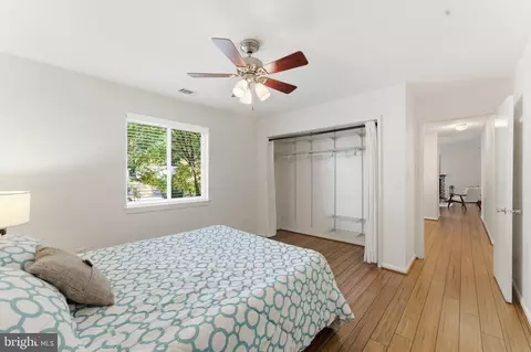 Bedroom - 11309 Gatesborough Ln, Reston, VA 20191 photo 4 of 9