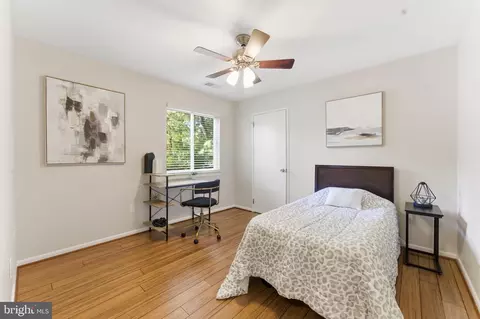 Bedroom - 11309 Gatesborough Ln, Reston, VA 20191 photo 1 of 9