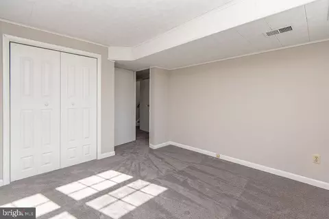 Bedroom - 811 Fall Pl, Herndon, VA 20170 photo 5 of 5