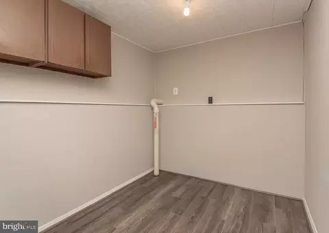 Other - 811 Fall Pl, Herndon, VA 20170 photo 6 of 10