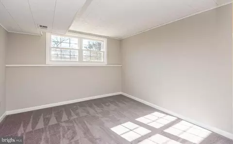 Other - 811 Fall Pl, Herndon, VA 20170 photo 4 of 10