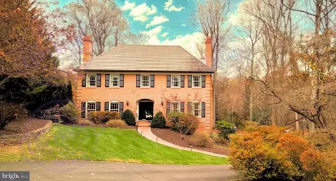 1175 Daleview Dr, Mclean, VA 22102