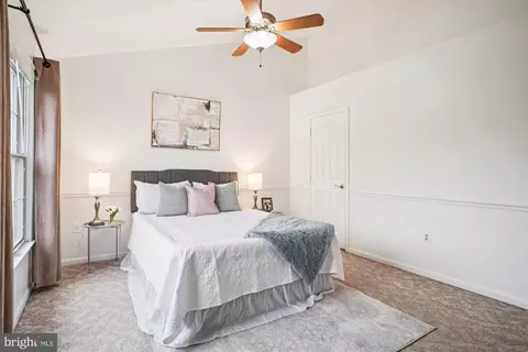 Bedroom - 8715 Wadebrook Ter, Springfield, VA 22153 photo 3 of 4