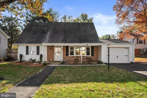 5505 Butterworth Ct, Alexandria, VA 22315