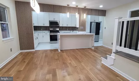Entry Way - 6828 Ridgeway Dr, Springfield, VA 22150 photo 24 of 25