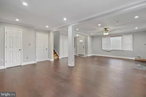 7419 Farnum St, Springfield, VA 22151 photo 4
