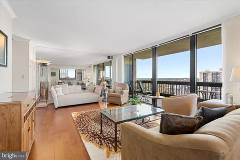 5505 Seminary Rd #2205N, Falls Church, VA 22041