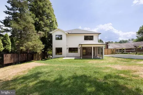 Exterior - 6179 Hardy Dr, Mclean, VA 22101 photo 3 of 3