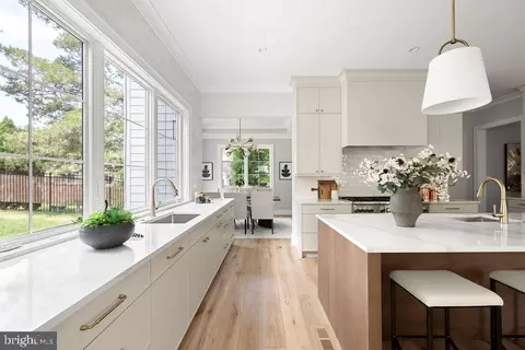 Kitchen - 6179 Hardy Dr, Mclean, VA 22101 photo 4 of 5