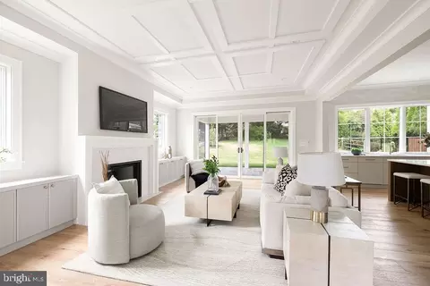 Living - 6179 Hardy Dr, Mclean, VA 22101 photo 2 of 5