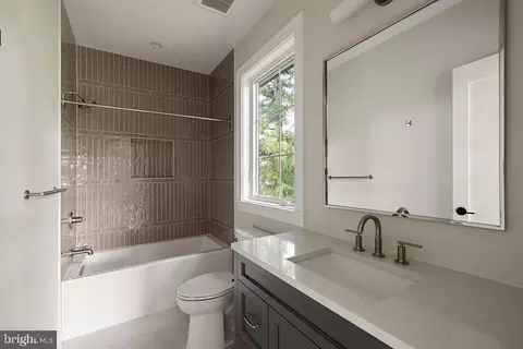 Bath - 6179 Hardy Dr, Mclean, VA 22101 photo 10 of 11