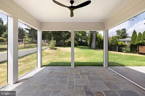 Exterior - 6179 Hardy Dr, Mclean, VA 22101 photo 2 of 3