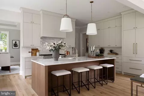 Kitchen - 6179 Hardy Dr, Mclean, VA 22101 photo 4 of 6