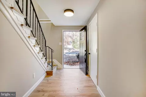 Entry Way - 9075 Andromeda Dr, Burke, VA 22015 photo 1 of 2