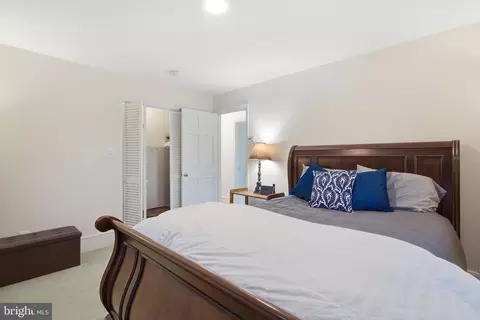7503 Mendota Pl, Springfield, VA 22150 photo 13