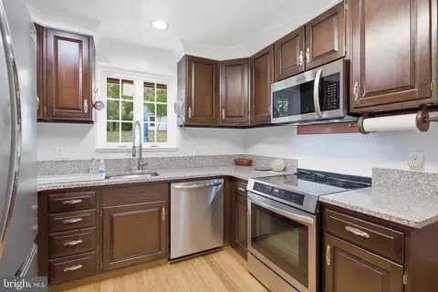 7503 Mendota Pl, Springfield, VA 22150 photo 25