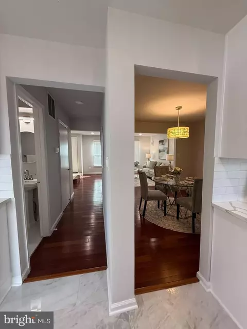 Entry Way - 8580 Tyrolean Way, Springfield, VA 22153 photo 1 of 8