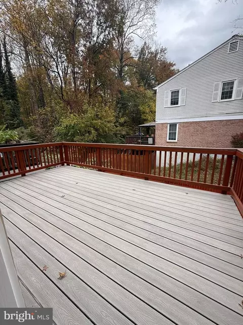 Exterior - 8580 Tyrolean Way, Springfield, VA 22153 photo 5 of 7