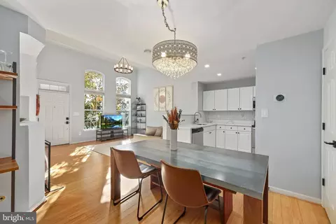 12093 Trumbull Way #12A, Reston, VA 20190 photo 6
