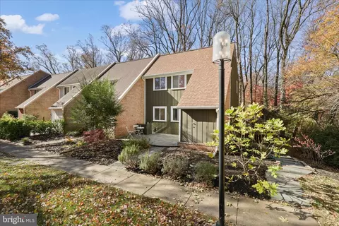 11152 Forest Edge Dr, Reston, VA 20190 photo 37