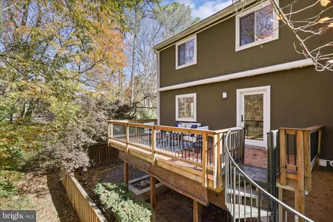 11152 Forest Edge Dr, Reston, VA 20190 photo 34