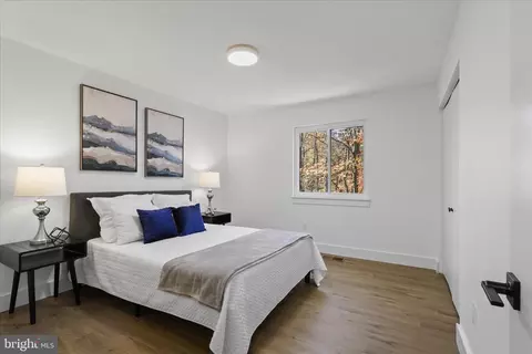 11152 Forest Edge Dr, Reston, VA 20190 photo 23