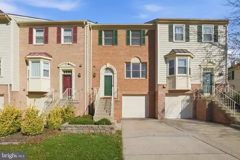 14524 Eddy Ct, Centreville, VA 20120