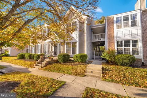 Exterior - 7802 Harrowgate Cir #C, Springfield, VA 22152 photo 2 of 6