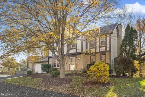 12574 Quincy Adams Ct, Herndon, VA 20171