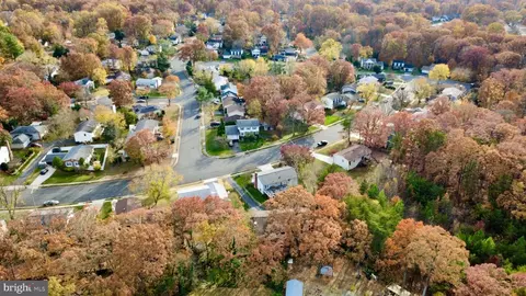 View/Area - 8804 Strause, Springfield, VA 22153 photo 3 of 3