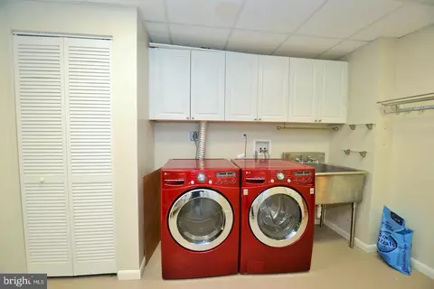 2369 Generation Dr, Reston, VA 20191 photo 30