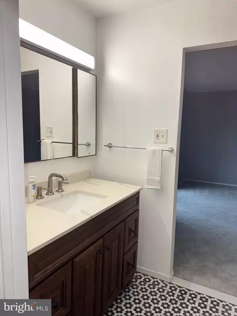 6703 Greenview Ln, Springfield, VA 22152 photo 21