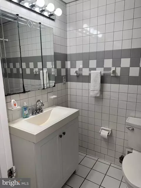 6703 Greenview Ln, Springfield, VA 22152 photo 14