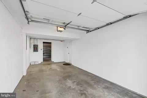 Exterior - 8101 Greeley Blvd, Springfield, VA 22152 photo 3 of 8