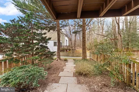 2345 Millennium Ln, Reston, VA 20191 photo 4