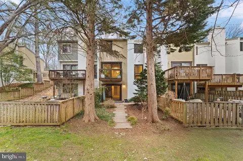 2345 Millennium Ln, Reston, VA 20191 photo 48