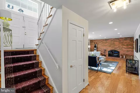 7802 Birnam Wood Dr, Mclean, VA 22102 photo 24