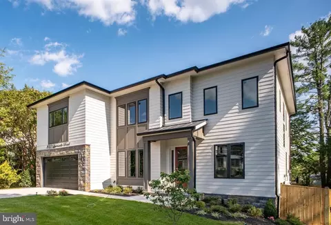 8023 Lewinsville Rd, Mclean, VA 22102