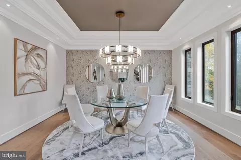 Dining - 1700 Brookside Ln, Vienna, VA 22182 photo 1 of 6
