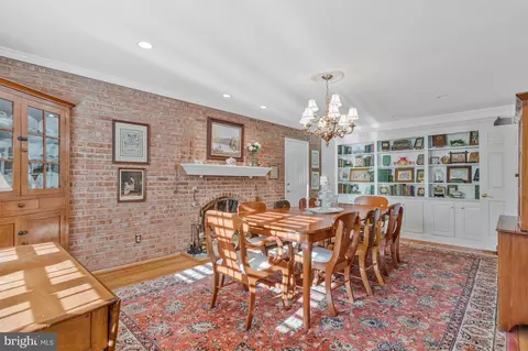 Dining - 7724 Desdemona Ct, Mclean, VA 22102 photo 4 of 4