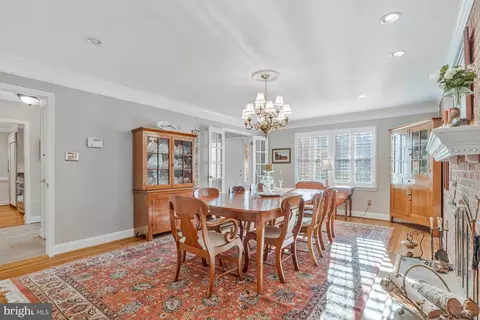 Dining - 7724 Desdemona Ct, Mclean, VA 22102 photo 2 of 4