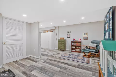 Other - 7724 Desdemona Ct, Mclean, VA 22102 photo 11 of 16